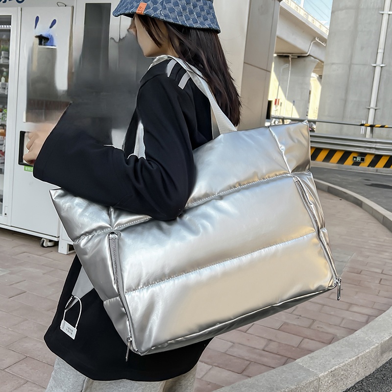 Women Y2k Silver Shoulder Bag  - Down Jacket Packable 评论和价格